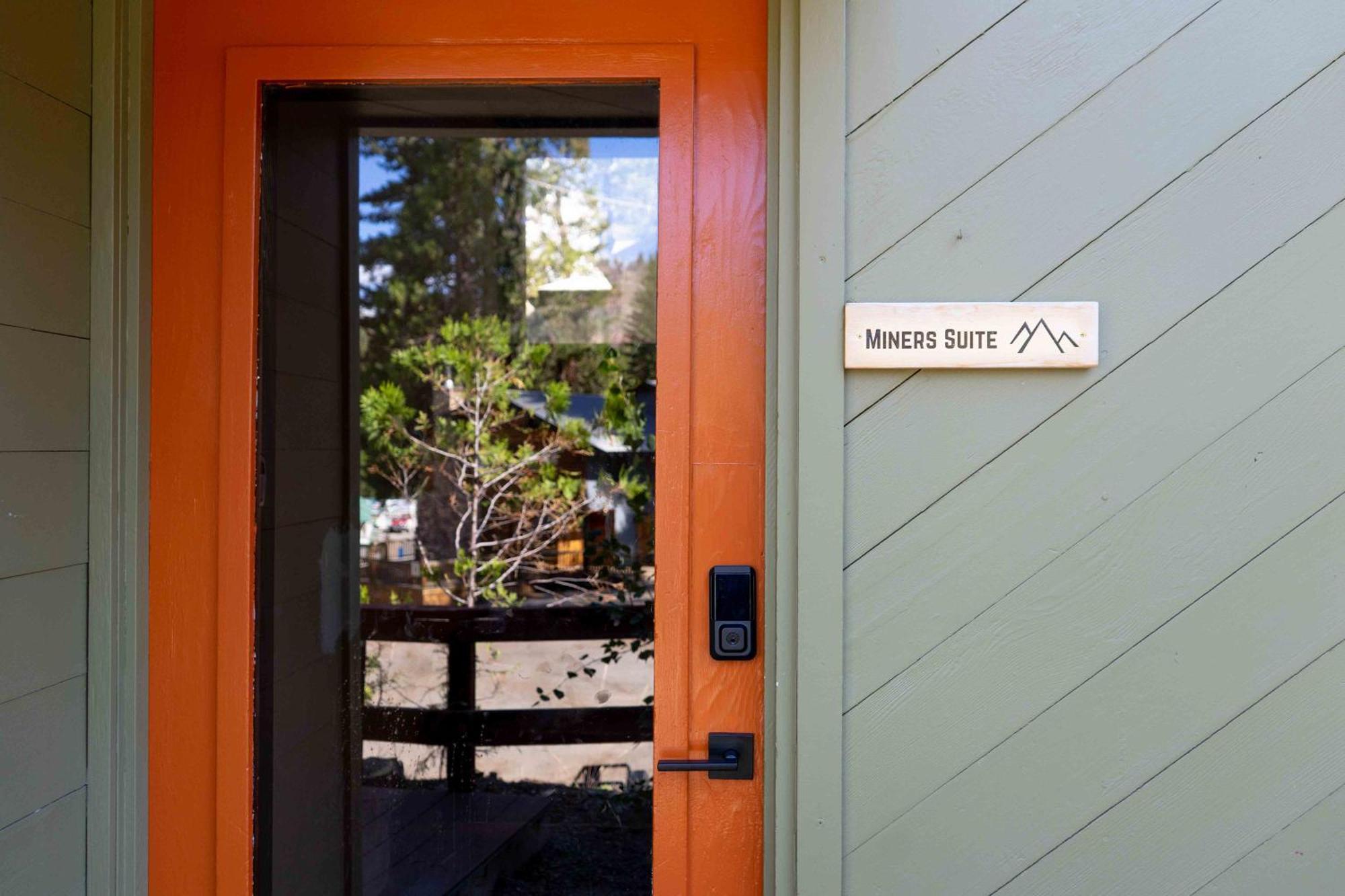 Multi-family Mountain Getaway Holiday home Shaver Lake