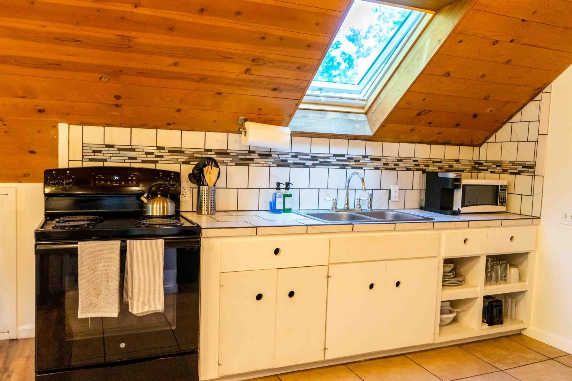 Hawks Nest- Perfect Getaway In Casa de Férias Shaver Lake